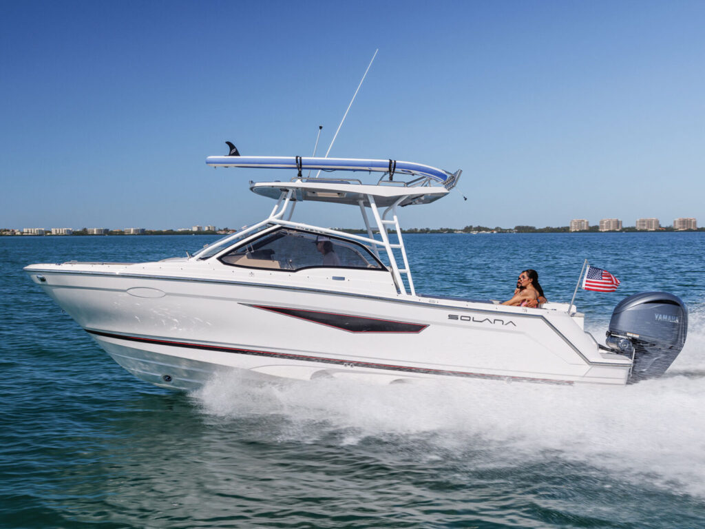 Boat Test 2024 Solara S-250 DC